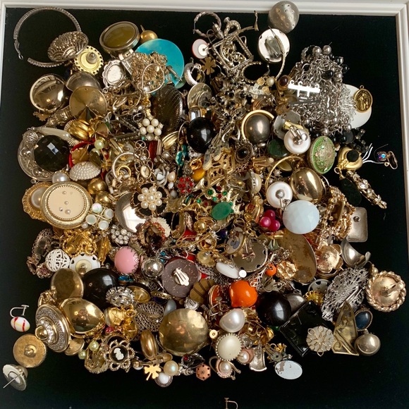 Other - 5 lbs craft jewelry vintage to now repurpose metal